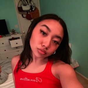 Meet your Posher, Parris